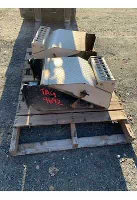 WESTERN STAR 4964 Battery Box/Tray