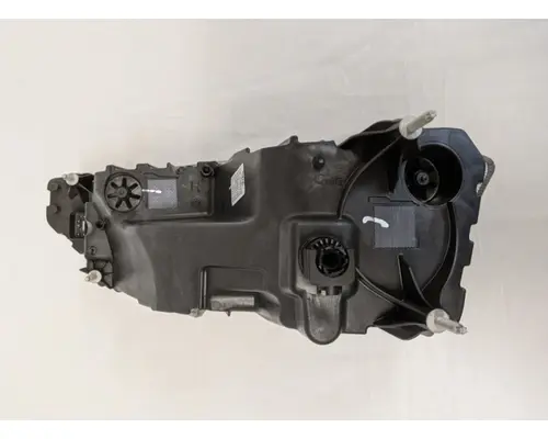 WESTERN STAR 49X SBA Headlamp Assembly