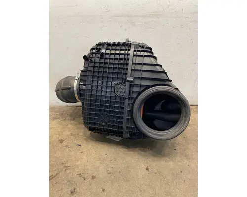 WESTERN STAR 49X Air Cleaner