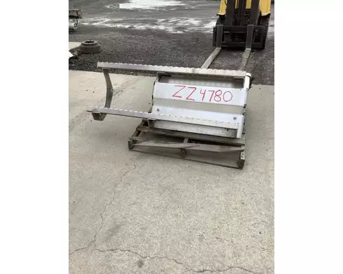 WESTERN STAR 49X Battery BoxTray