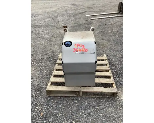 WESTERN STAR 49X DEF TANK