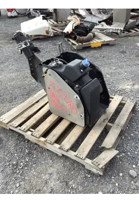 WESTERN STAR 49X DEF TANK