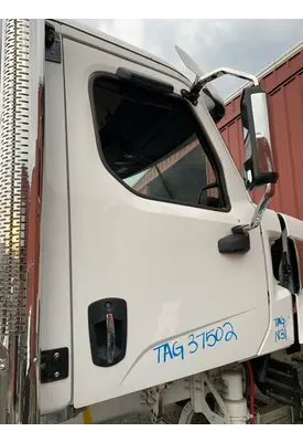 WESTERN STAR 49X DOOR-FRONT