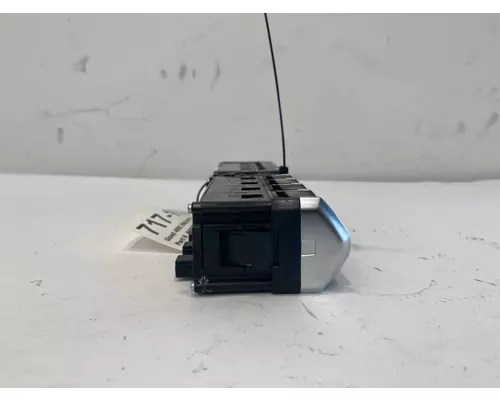 WESTERN STAR 49X Dash  Console Switch