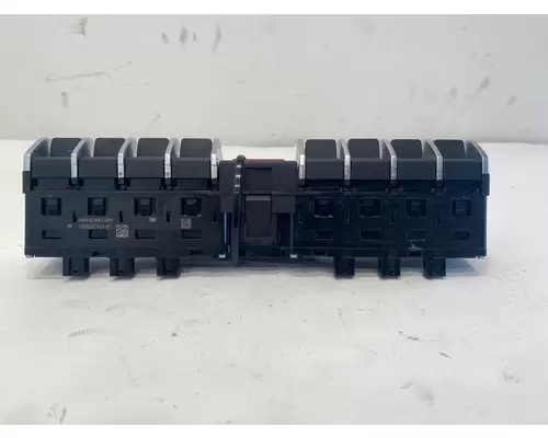 WESTERN STAR 49X Dash  Console Switch