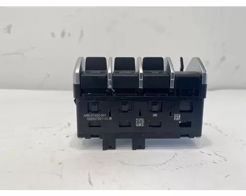 WESTERN STAR 49X Dash  Console Switch