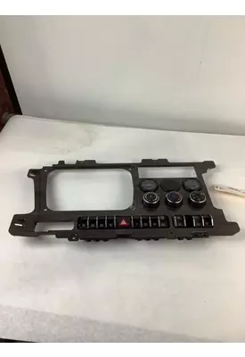 WESTERN STAR 49X Dash/Console Switch