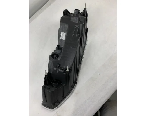 WESTERN STAR 49X HEADLAMP
