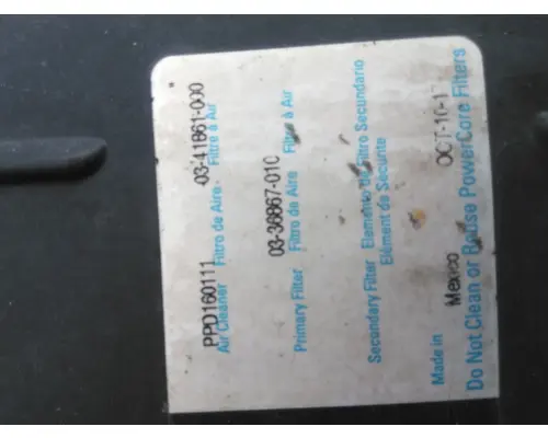 WESTERN STAR 5700XE AIR CLEANER