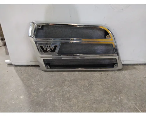 WESTERN STAR 5700XE AIR INTAKE LOUVERCOVER