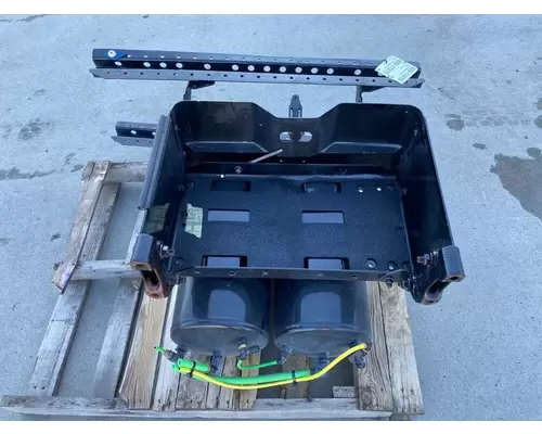 WESTERN STAR 5700XE Battery Box