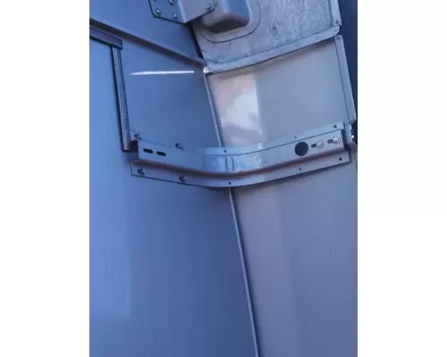 WESTERN STAR 5700XE CAB MOUNT,BRACKET