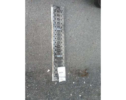 WESTERN STAR 5700XE CAB STEP