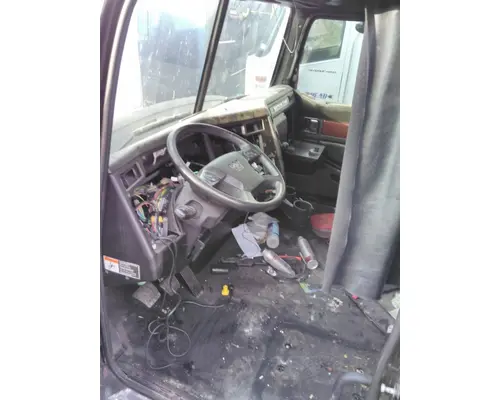 WESTERN STAR 5700XE CAB