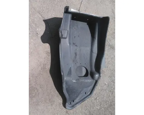 WESTERN STAR 5700XE FENDER, SPLASH SHIELDGUARD