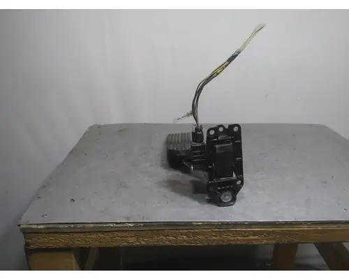 WESTERN STAR 5700XE FOOT PEDAL