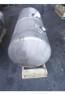WESTERN STAR 5700XE FUEL TANK