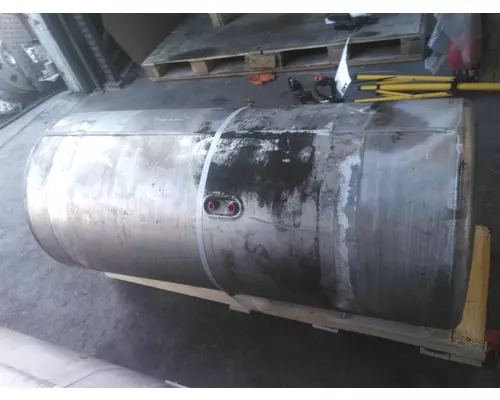 WESTERN STAR 5700XE FUEL TANK