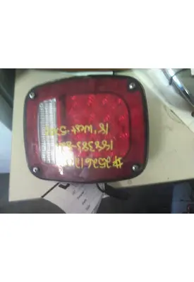 WESTERN STAR 5700XE STOP TURN TAIL LAMP