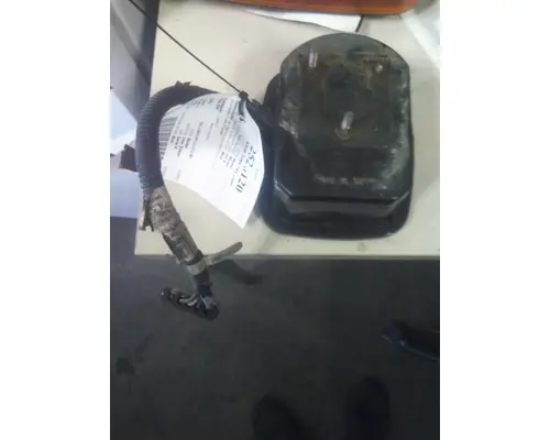 WESTERN STAR 5700XE STOP TURN TAIL LAMP