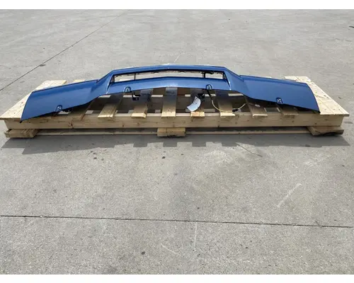 WESTERN STAR 5700XE Sun Visor (External)