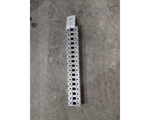 WESTERN STAR 5700XE TANK STEP