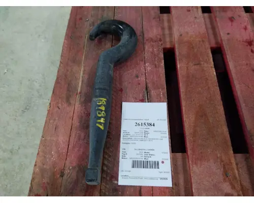 WESTERN STAR 5700XE TOW HOOK