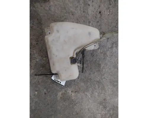 WESTERN STAR 5700XE WINDSHIELD WASHER RESERVOIR