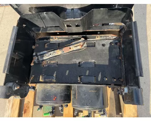 WESTERN STAR 5700 Battery Box