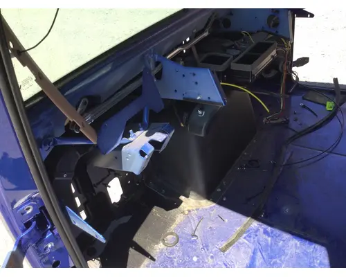 WESTERN STAR 5700 CAB ASSEMBLY