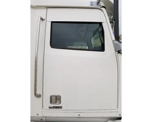 WESTERN STAR 5700 CAB CLIP
