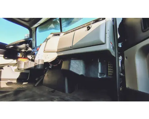 WESTERN STAR 5700 Cab Assembly