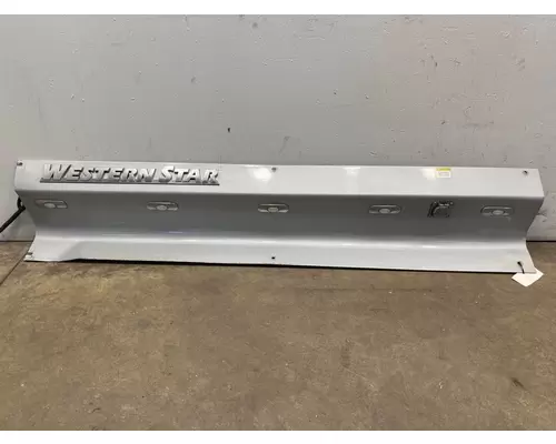 WESTERN STAR 5700 Cab Exterior Trim Panel