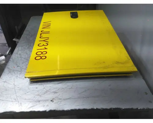 WESTERN STAR 5700 DOOR, COMPARTMENT