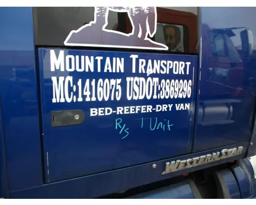 WESTERN STAR 5700 DOOR, COMPARTMENT