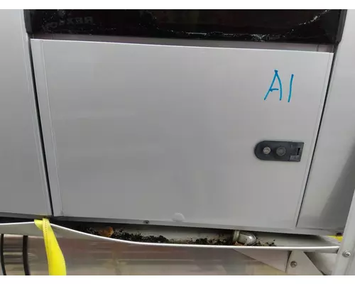 WESTERN STAR 5700 DOOR, COMPARTMENT