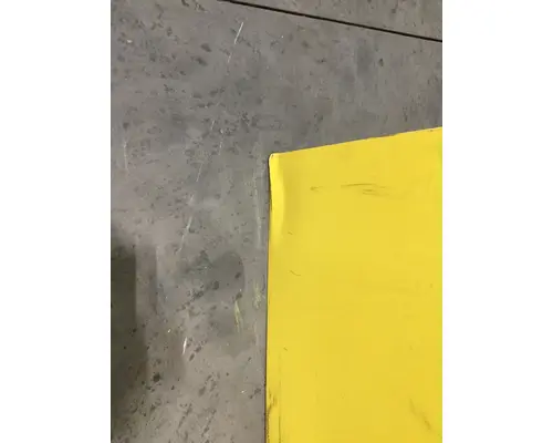 WESTERN STAR 5700 DOOR-FRONT