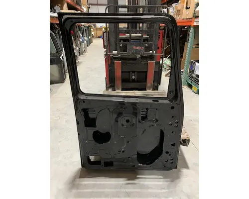 WESTERN STAR 5700 DOOR-FRONT