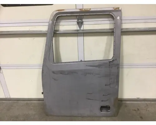 WESTERN STAR 5700 DOOR-FRONT