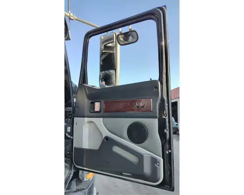 WESTERN STAR 5700 Door Assembly, Front