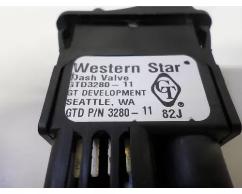 WESTERN STAR 5700 ELECTRONIC PARTS MISC