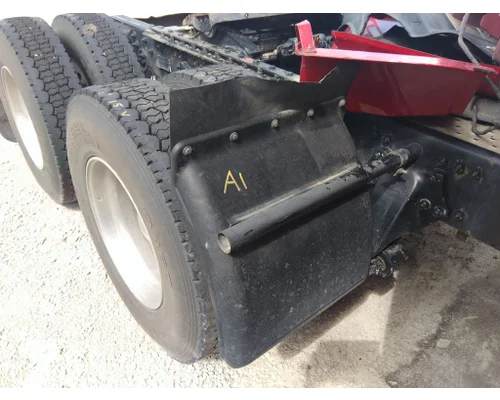 WESTERN STAR 5700 FENDER, QUARTER/HALF REAR