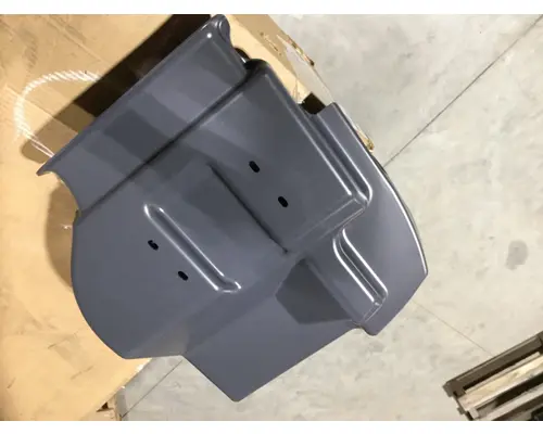 WESTERN STAR 5700 FENDER EXTENSION
