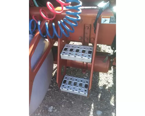 WESTERN STAR 5700 FRAME STEP