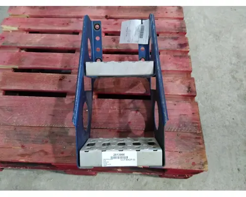 WESTERN STAR 5700 FRAME STEP