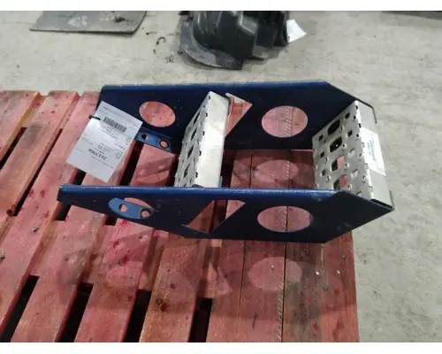WESTERN STAR 5700 FRAME STEP