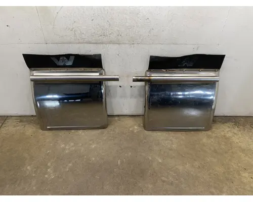 WESTERN STAR 5700 Fender Extension
