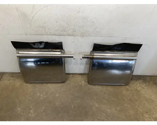 WESTERN STAR 5700 Fender Extension