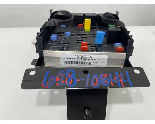 WESTERN STAR 5700 Fuse Box