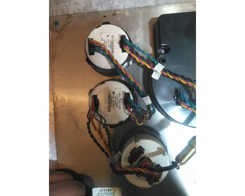 WESTERN STAR 5700 GAUGE CLUSTER